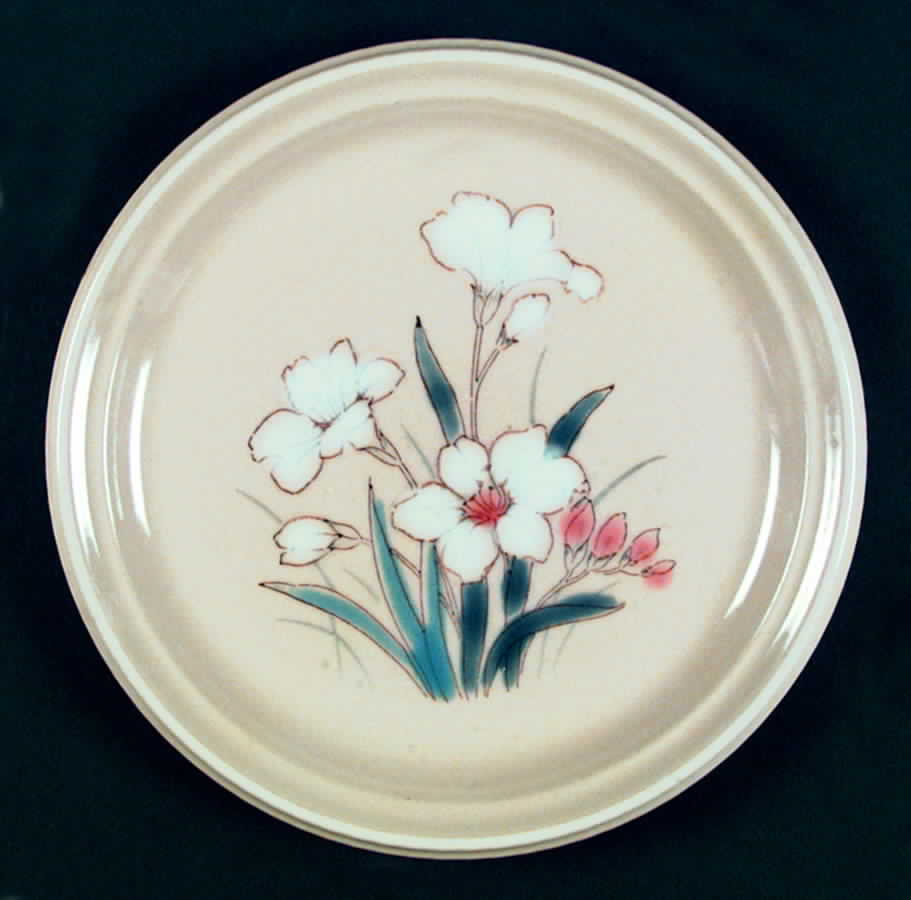 Floral Mist Dinner Plate by Home Beautiful-1