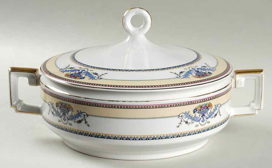 HC504 Round Covered Vegetable by Heinrich - H&C-1