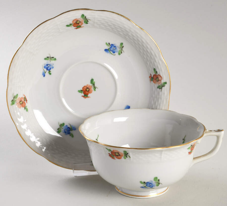 HER10 Footed Cup & Saucer Set by Herend-1
