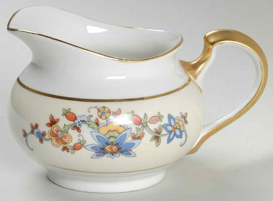 10698 Creamer by Heinrich - H&C-1