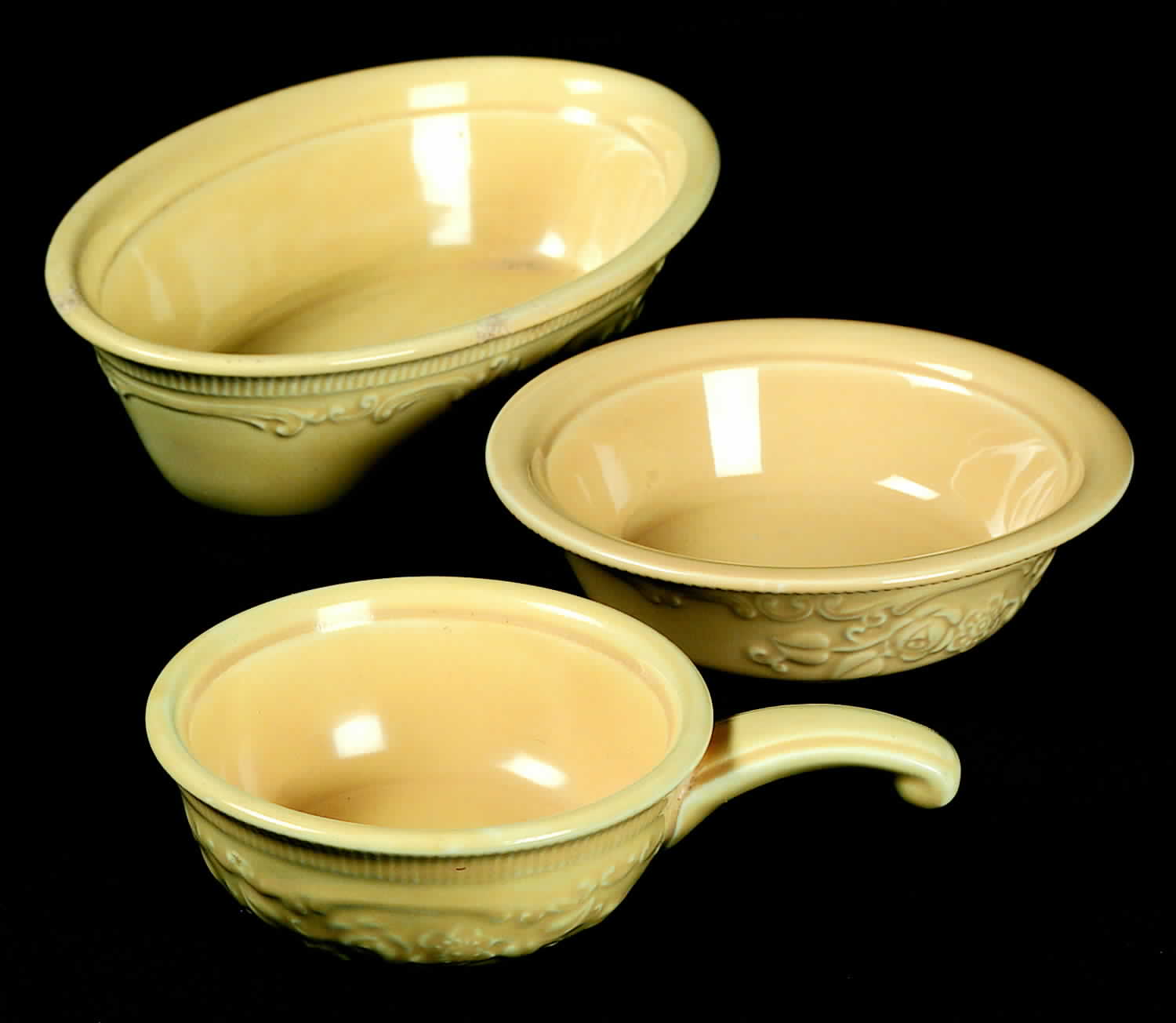 Oven Serve Yellow 8" Oval Baker by Homer Laughlin -1