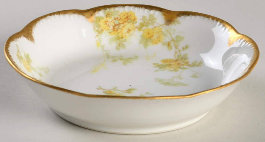Schleiger 42o Fruit/Dessert (Sauce) Bowl by Haviland-1