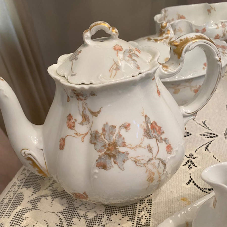 Schleiger 234h Teapot & Lid by Haviland-1
