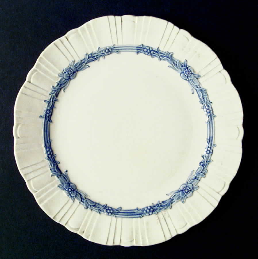 CO63 Dinner Plate by Homer Laughlin -1