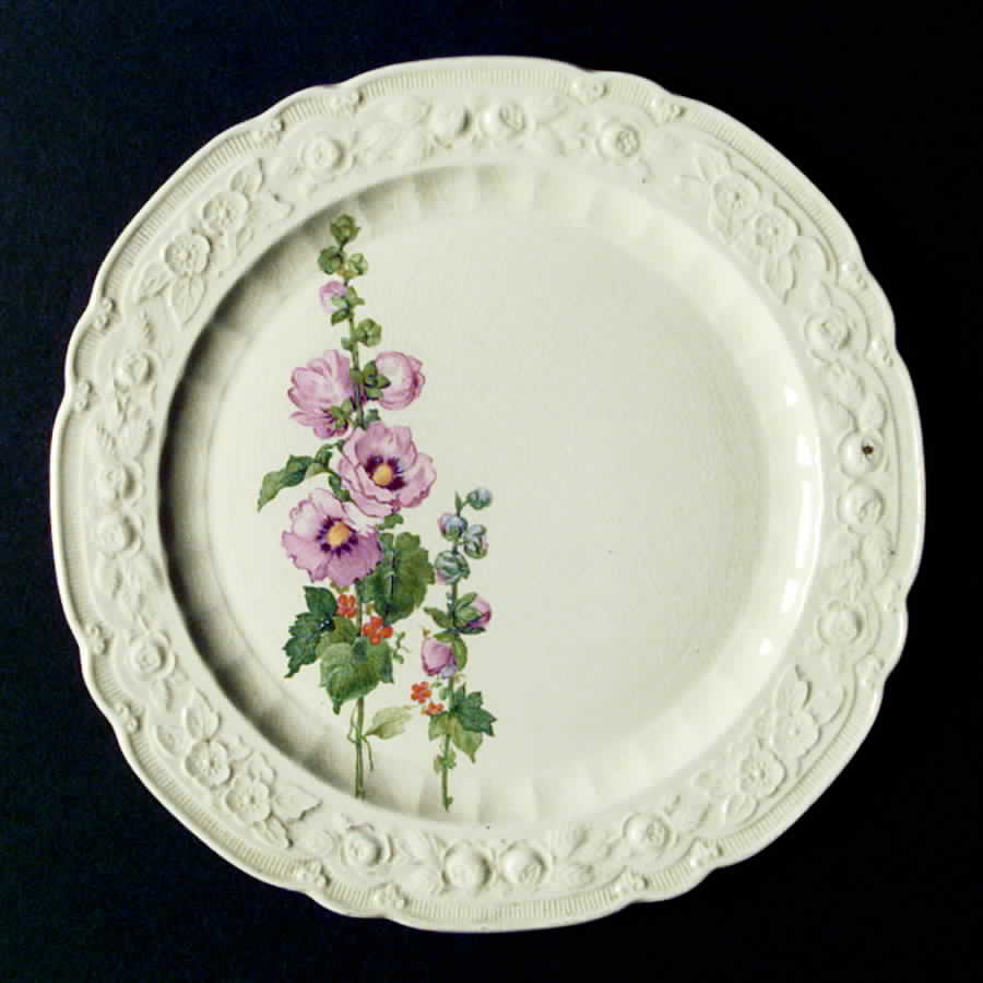 O34 Dinner Plate by Homer Laughlin -1