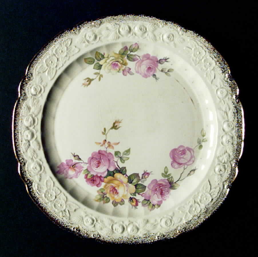 O65 Dinner Plate by Homer Laughlin -1