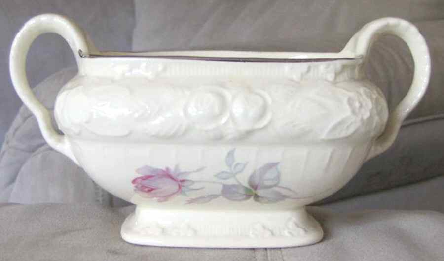 O28 Sugar Bowl No Lid by Homer Laughlin -1