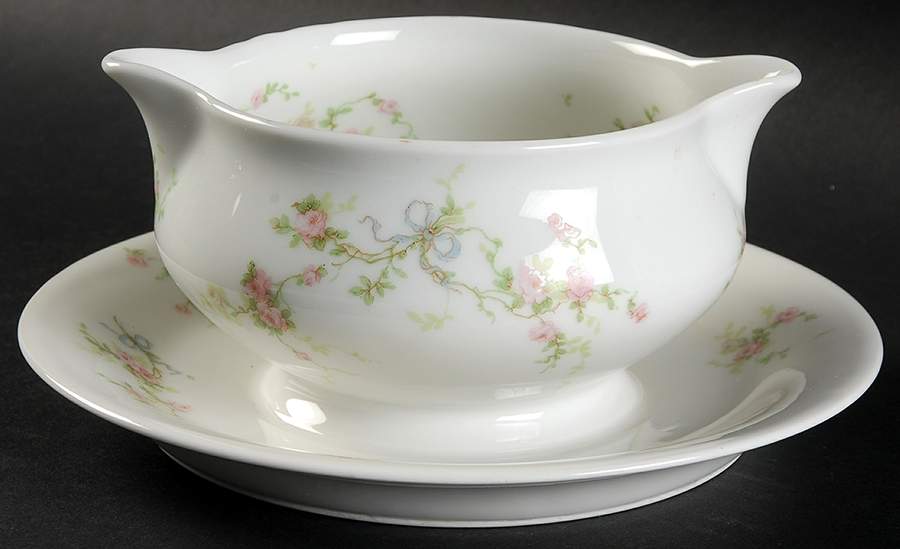 Schleiger 161B Gravy Boat with Attached Underplate by Haviland-1