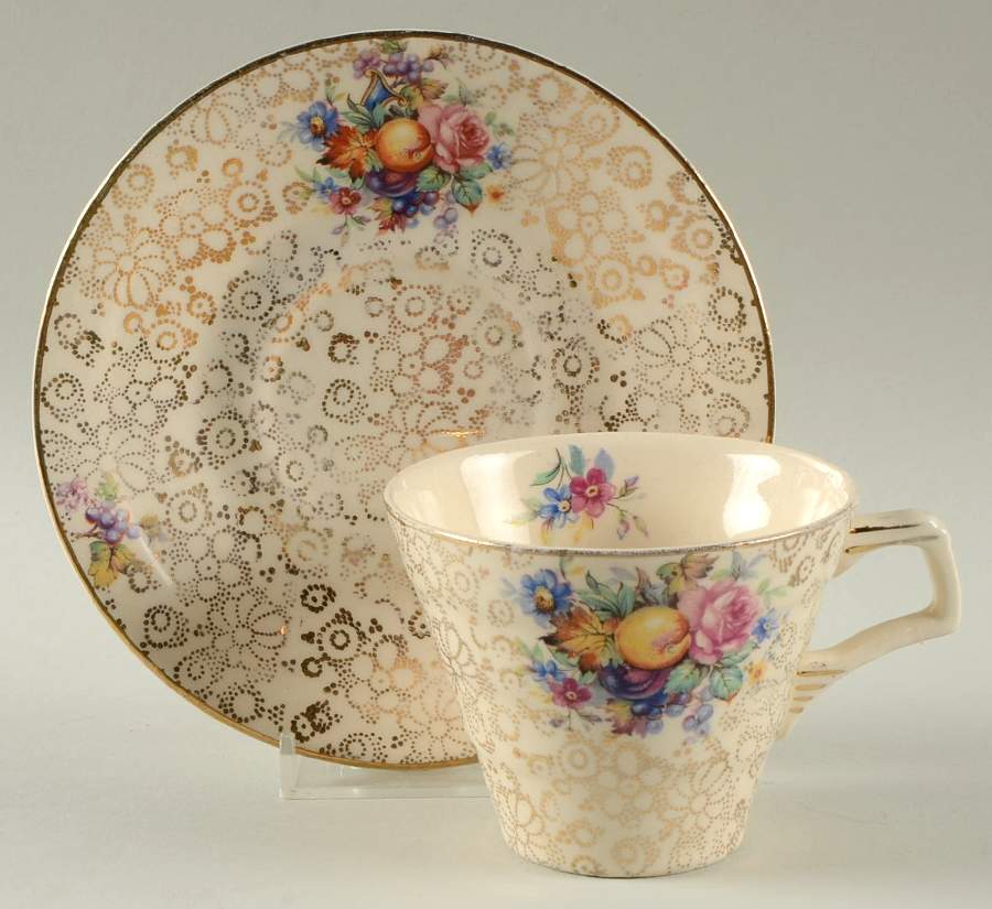 HKI2 Flat Cup & Saucer Set by Hollinshead & Kirkham-1
