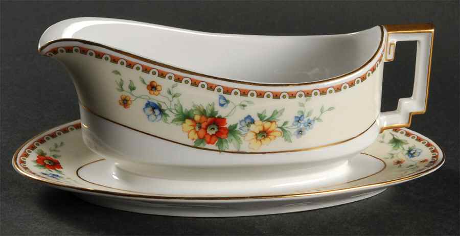 10797 Gravy Boat with Attached Underplate by Heinrich - H&C-1