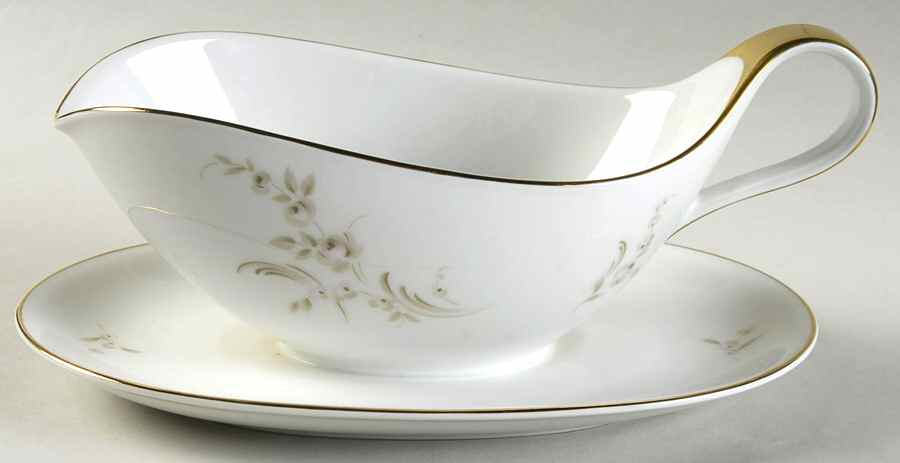 HC88W Gravy Boat with Attached Underplate by Heinrich - H&C-1