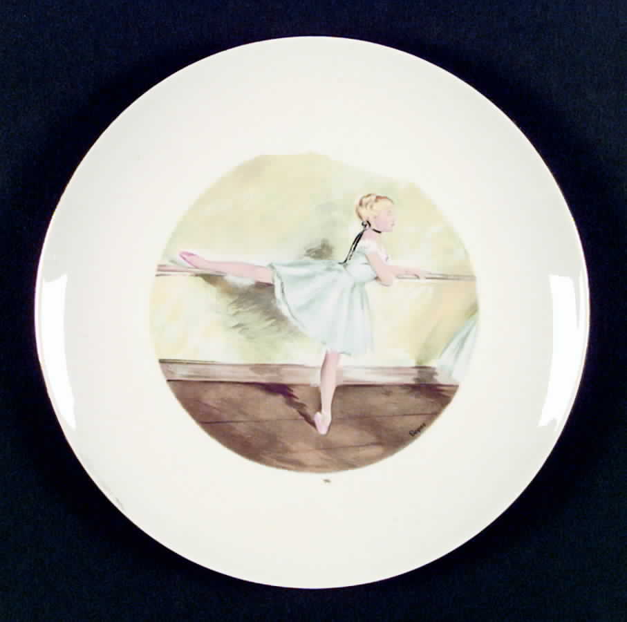 HLC1315 Dinner Plate by Homer Laughlin -1