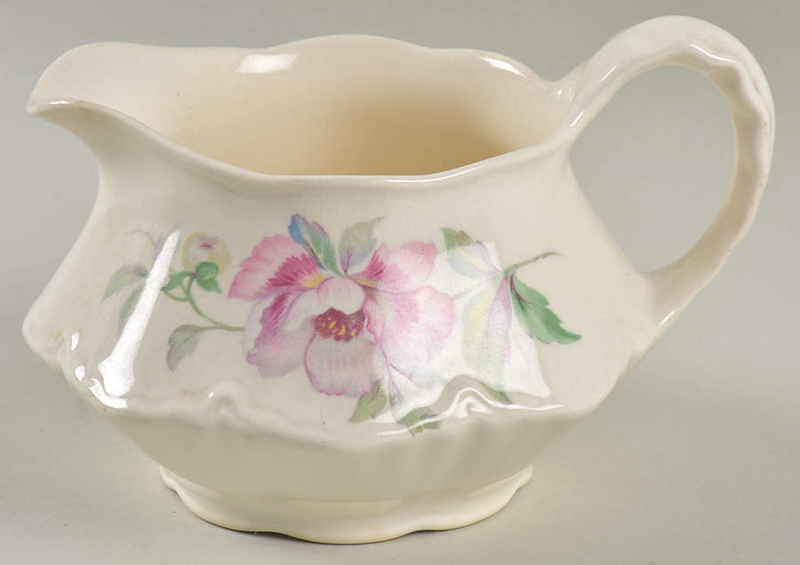 HLC1502 Creamer by Homer Laughlin -1