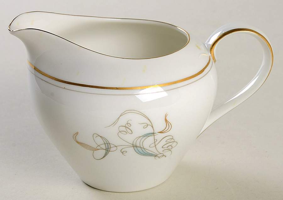 Beau Monde Creamer by Halsey-1