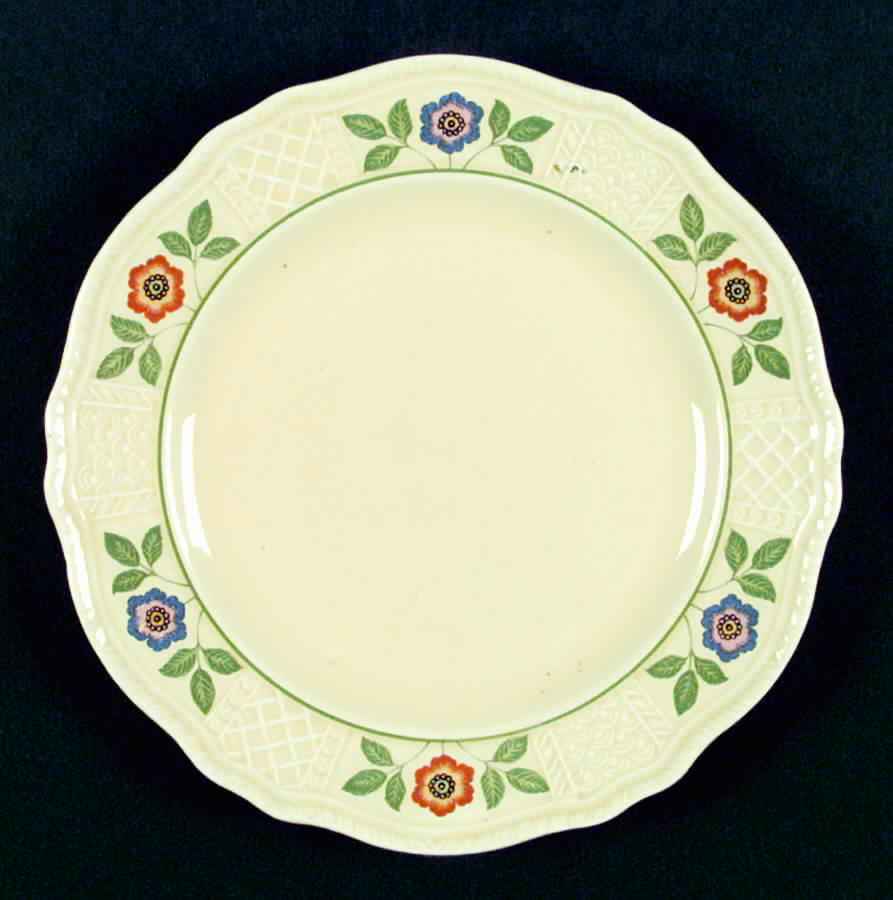 T26 Dinner Plate by Homer Laughlin -1