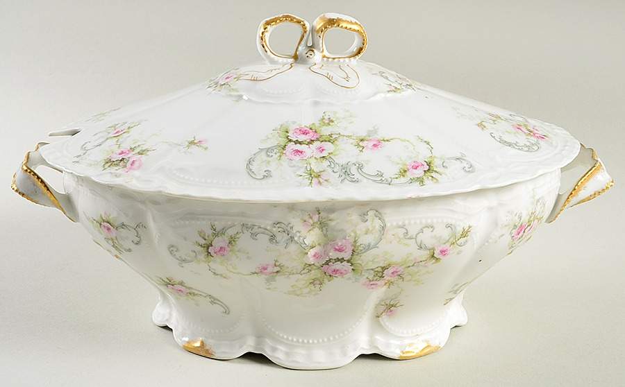 Schleiger 312f Oval Covered Vegetable by Haviland-1