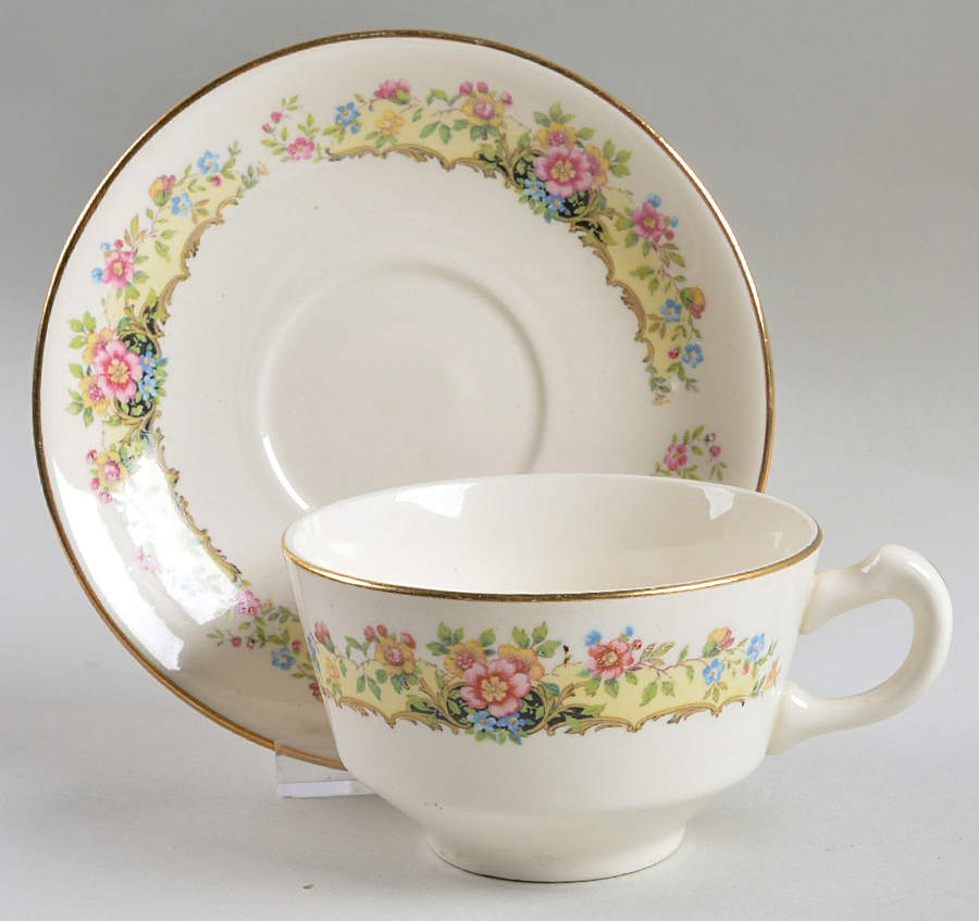 W8743 Footed Cup & Saucer Set by Homer Laughlin -1