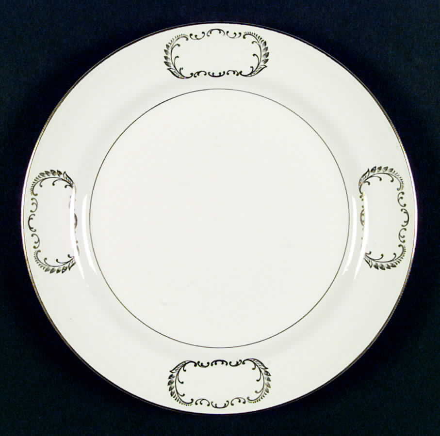 HLC1399 Dinner Plate by Homer Laughlin -1