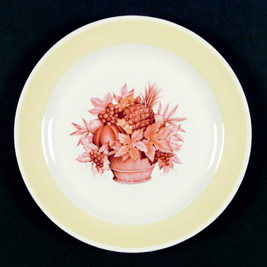 R3274a Dinner Plate by Homer Laughlin -1