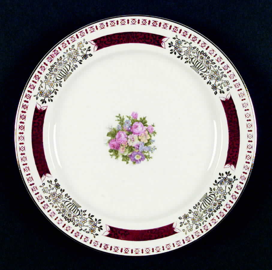 HLC1410 Dinner Plate by Homer Laughlin -1