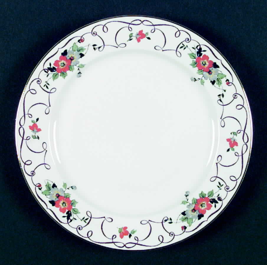 1695 Dinner Plate by Homer Laughlin -1