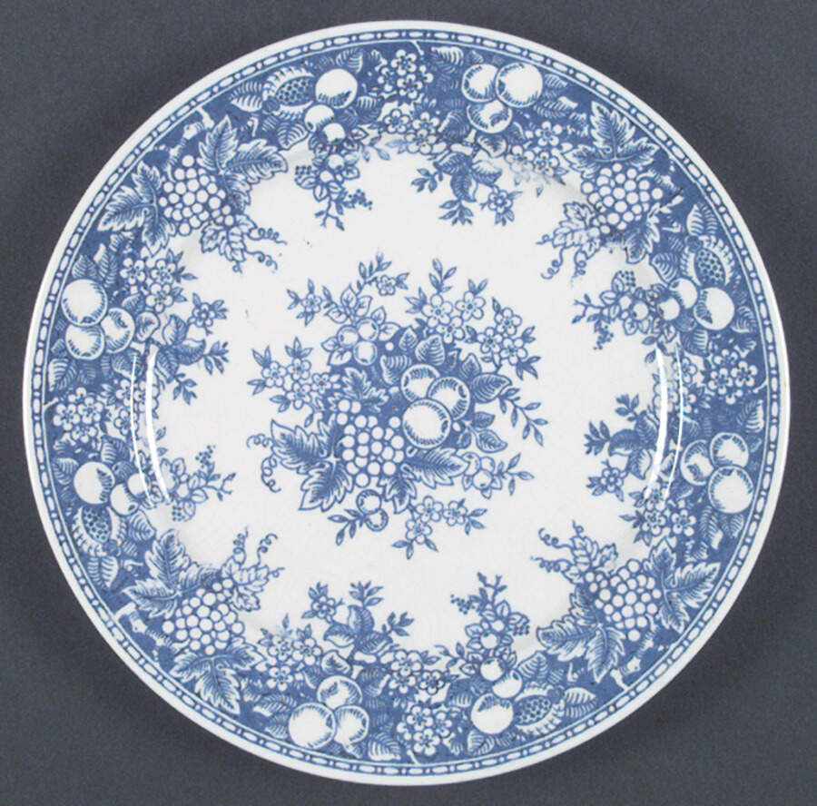 HLC1722 Dinner Plate by Homer Laughlin -1