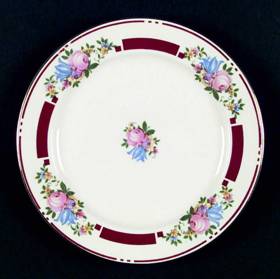 R3521a Dinner Plate by Homer Laughlin -1