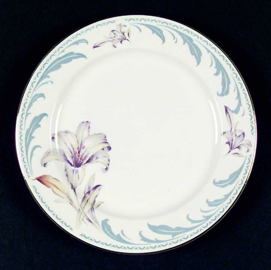 R3496a Dinner Plate by Homer Laughlin -1