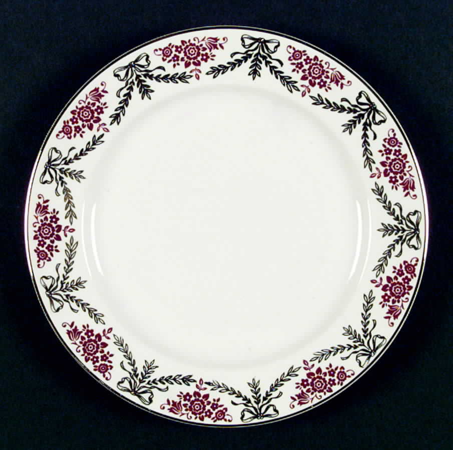 HLC1755 Dinner Plate by Homer Laughlin -1