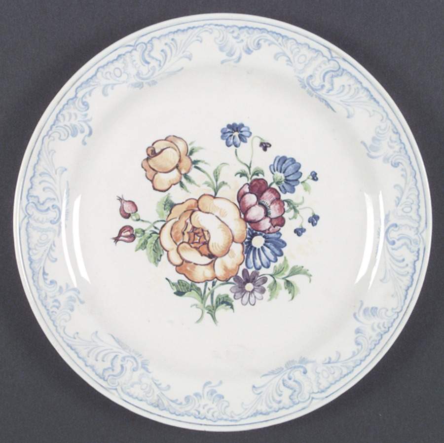 Aprey Dinner Plate by Homer Laughlin -1
