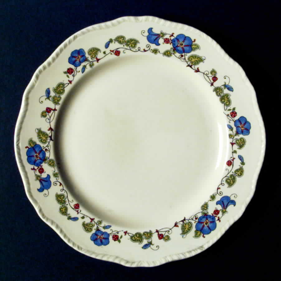 N2728 Dinner Plate by Homer Laughlin -1