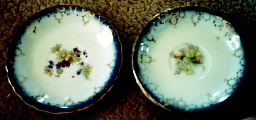 HRW4 Dinner Plate by HR Wyllie-1