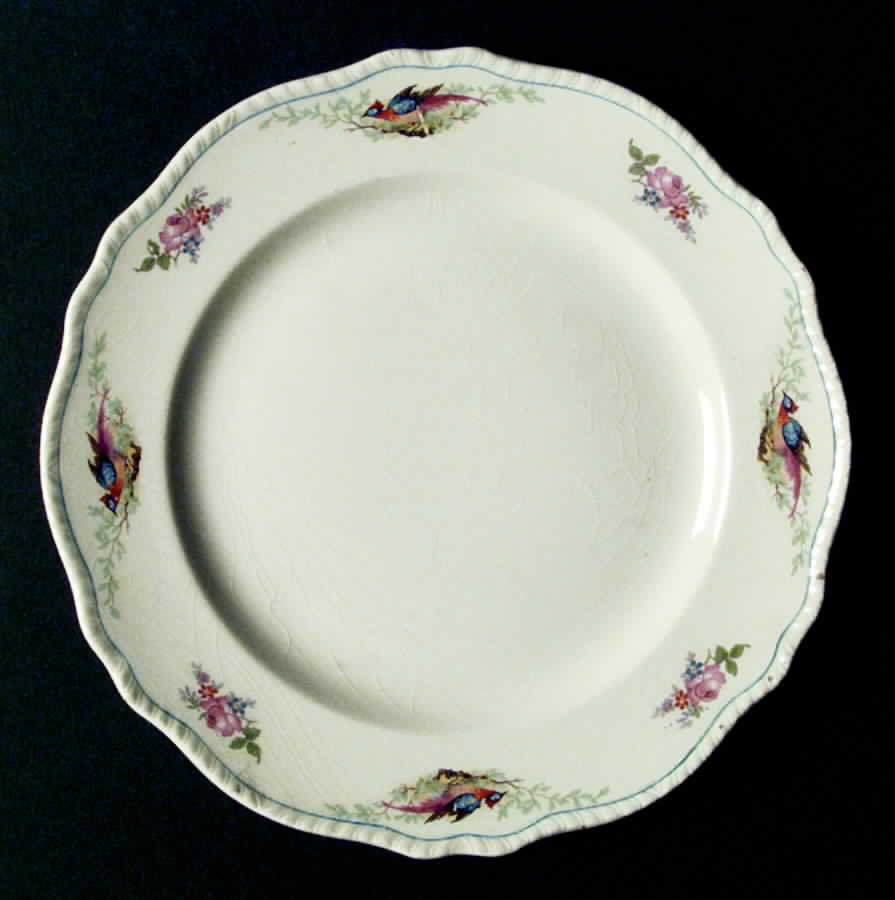 N2723 Dinner Plate by Homer Laughlin -1