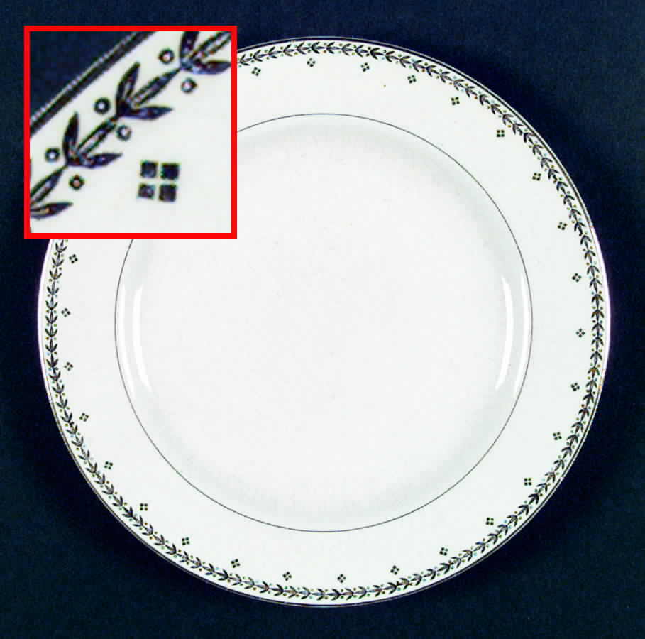 G286 Dinner Plate by Homer Laughlin -1