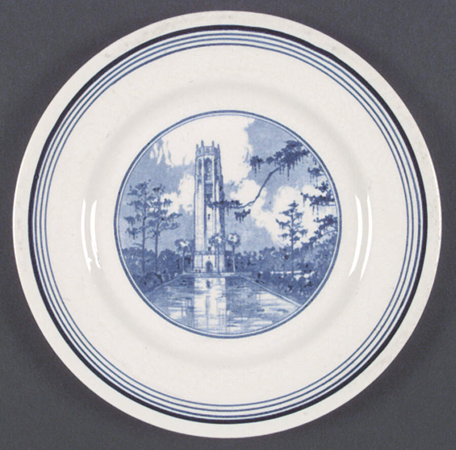 HLC1858 Dinner Plate by Homer Laughlin -1