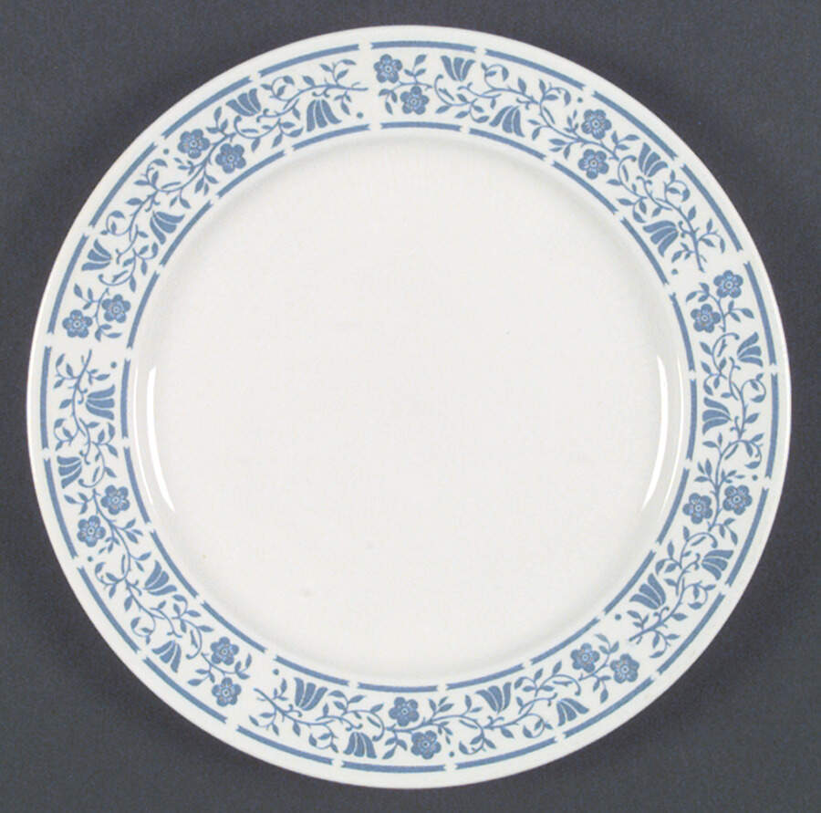 HLC1933 Dinner Plate by Homer Laughlin -1