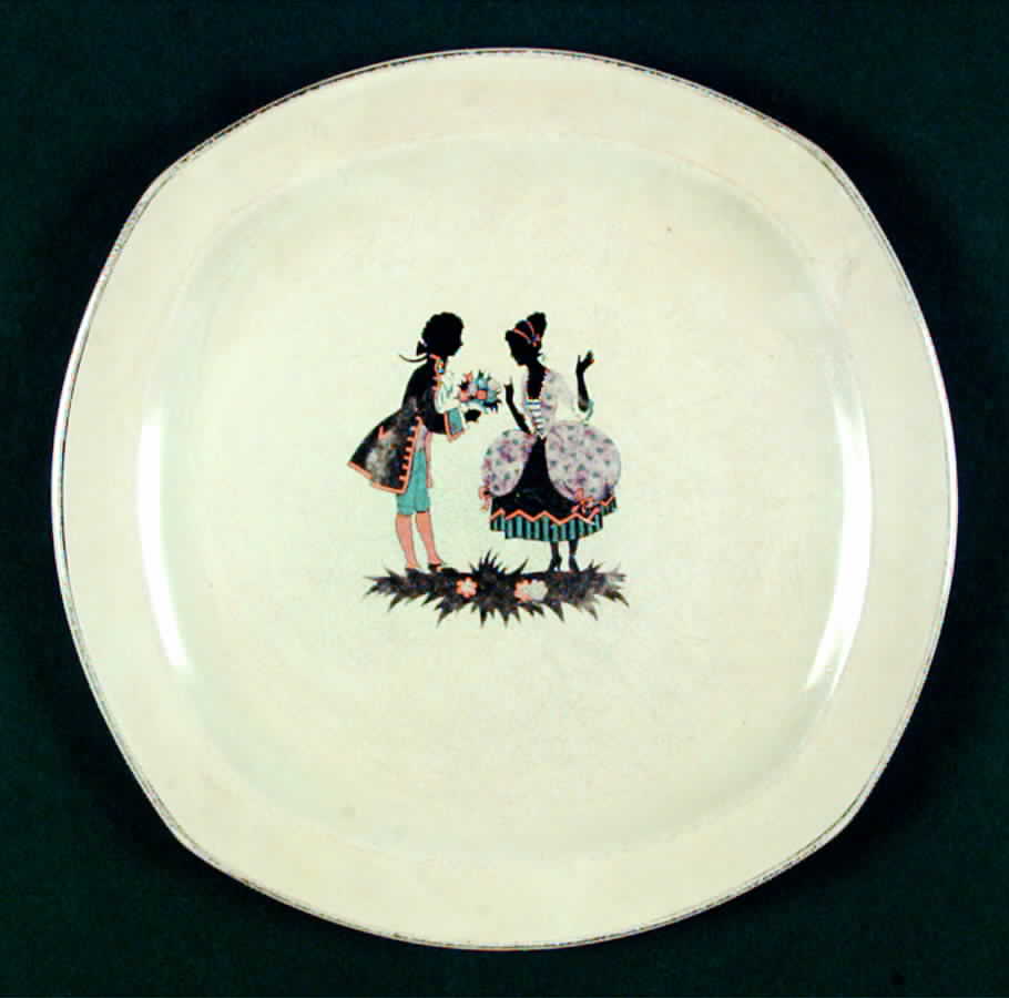 Hlchlc1975 Luncheon Plate by Homer Laughlin -1