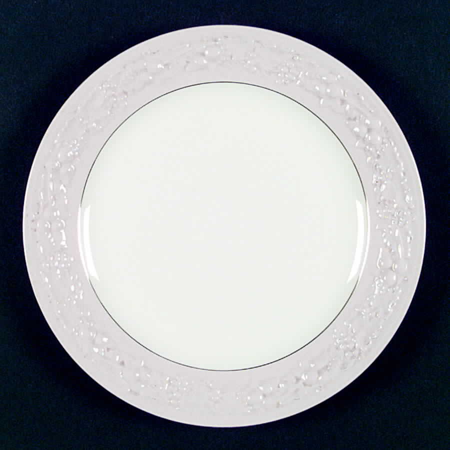 HLC2013 Dinner Plate by Homer Laughlin -1
