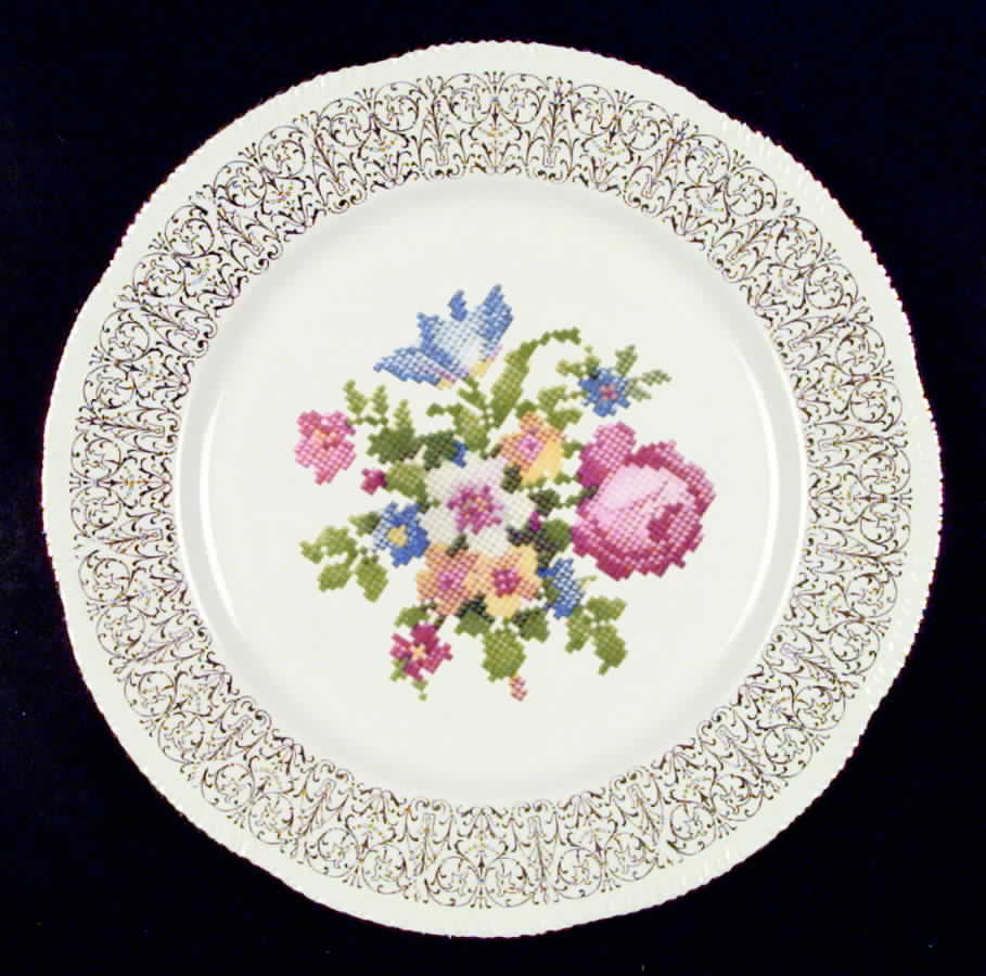 HLC2042 Dinner Plate by Homer Laughlin -1