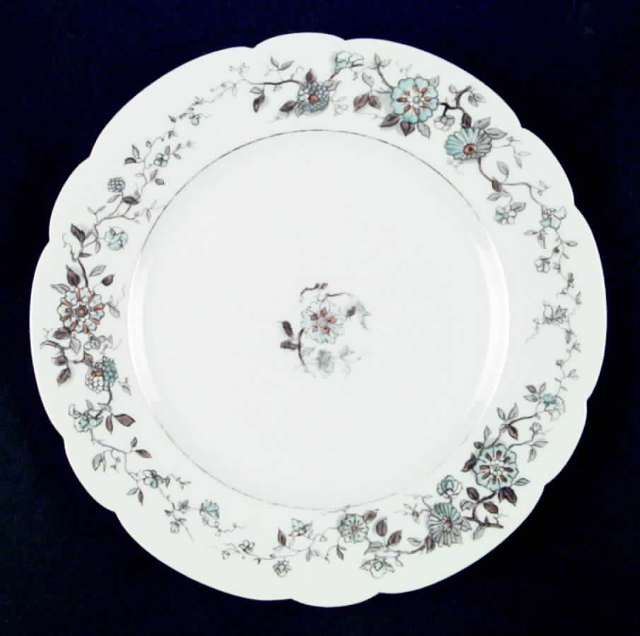 Schleiger 944-2 Dinner Plate by Haviland-1
