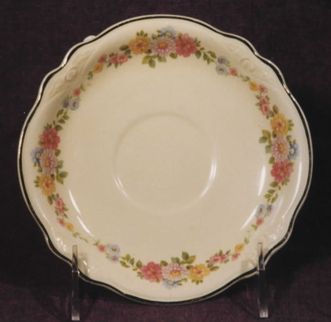 HLC3053 Saucer by Homer Laughlin -1