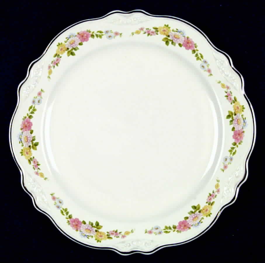 HLC3053 Dinner Plate by Homer Laughlin -1
