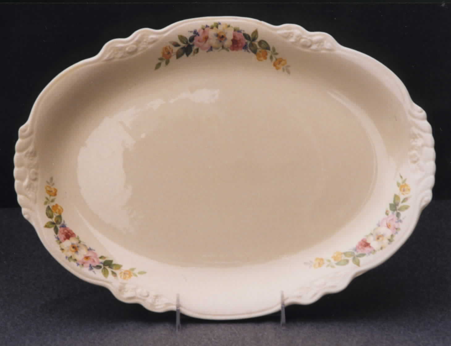 HLC3074 14" Oval Serving Platter by Homer Laughlin -1