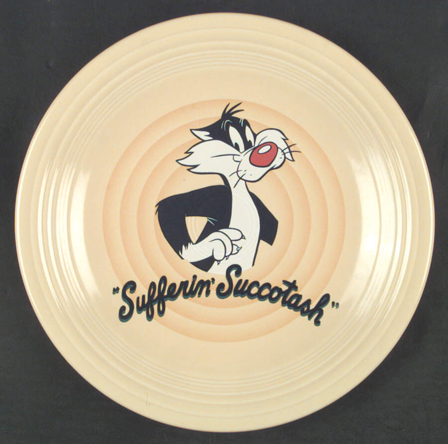 Fiesta Looney Tunes Yellow Dinner Plate by Homer Laughlin -1