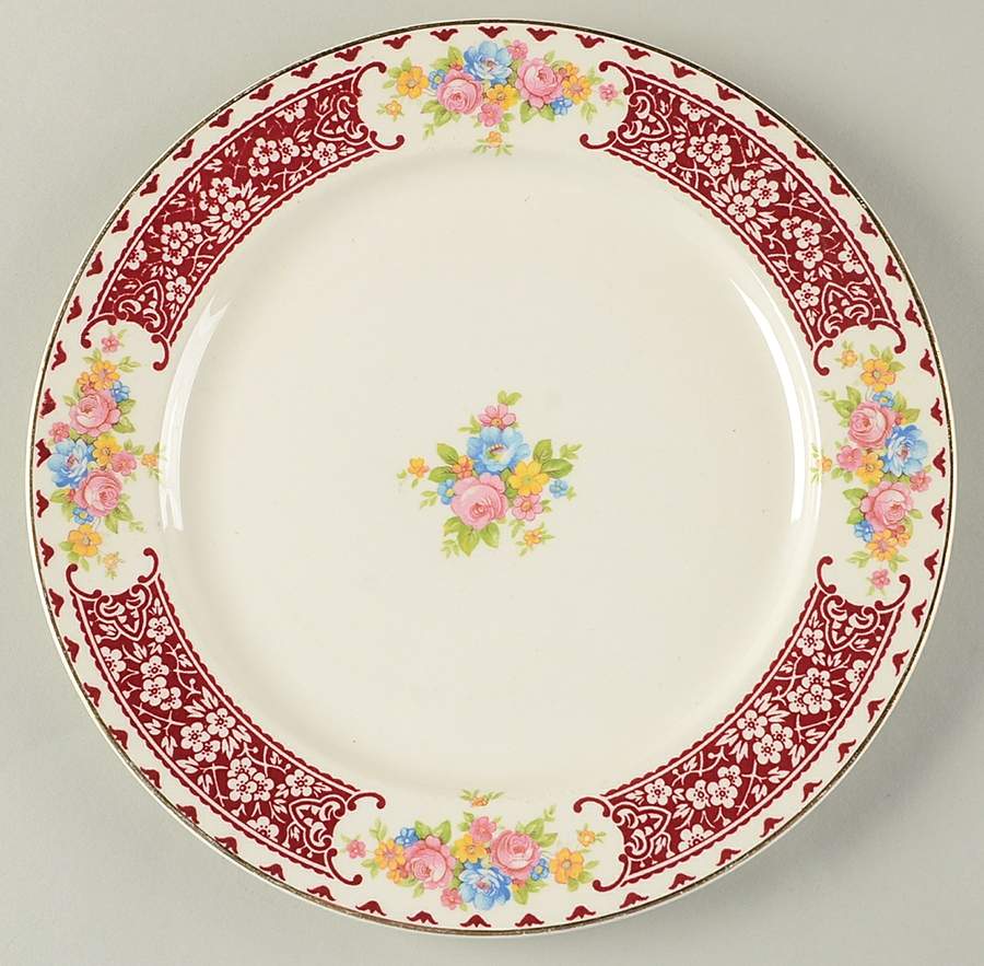 P507 Luncheon Plate by Homer Laughlin -1