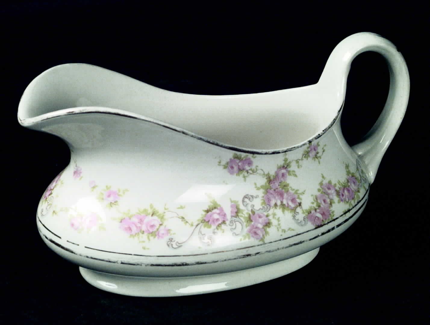 HLC1299 Gravy Boat by Homer Laughlin -1