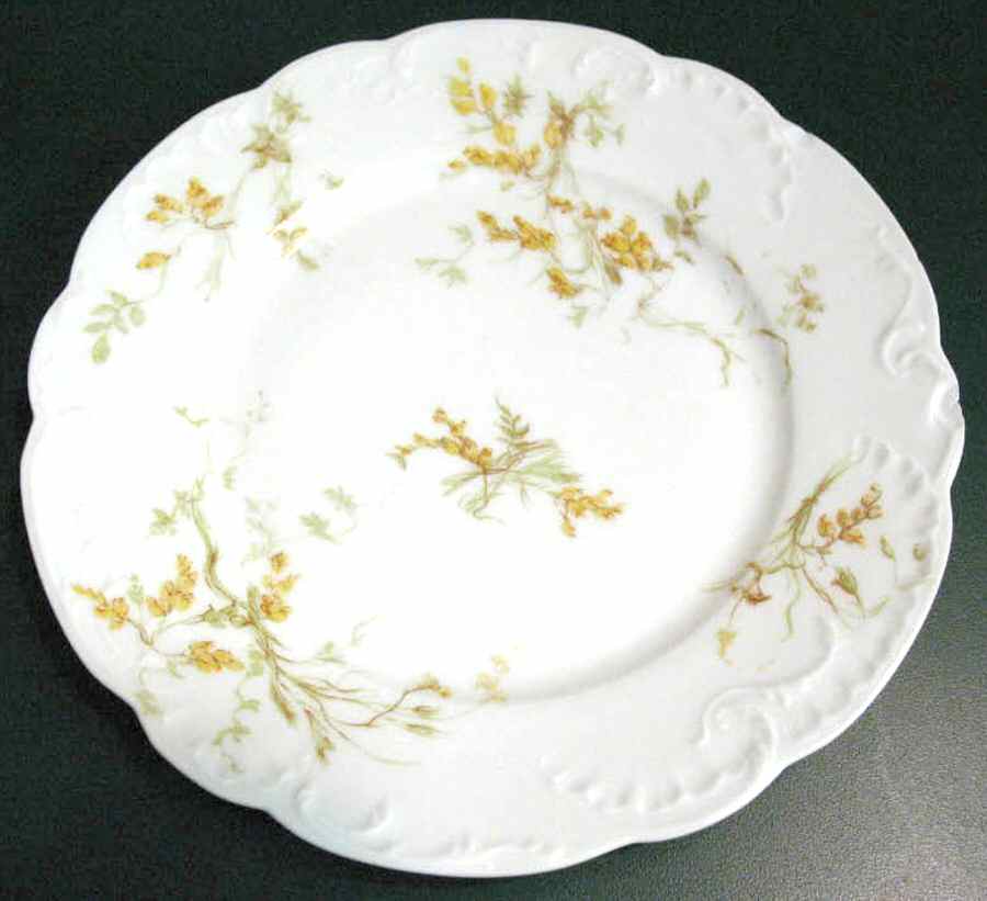 Schleiger 245-3 Dinner Plate by Haviland-1