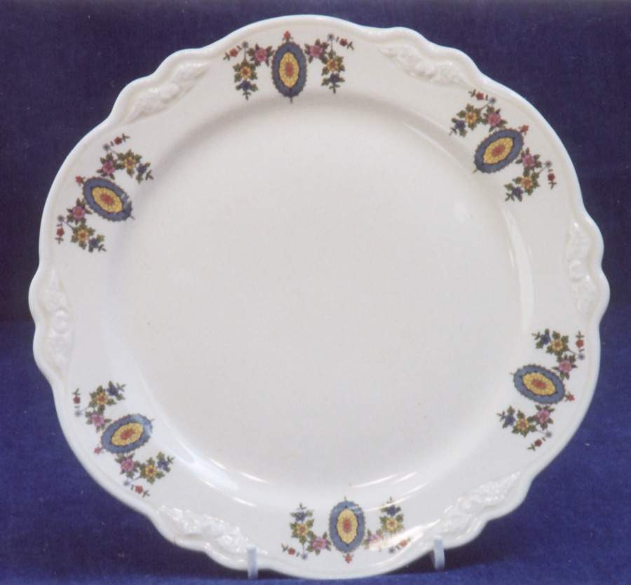 HLC2211 Dinner Plate by Homer Laughlin -1
