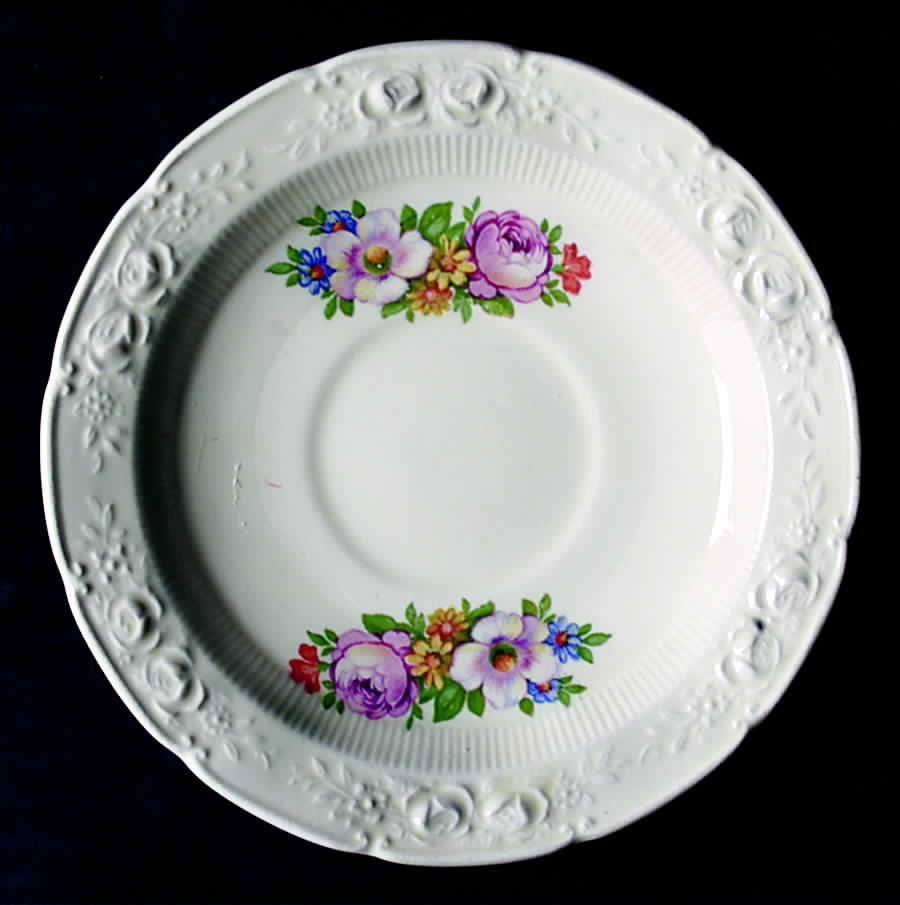 HLC3133 Saucer by Homer Laughlin -1