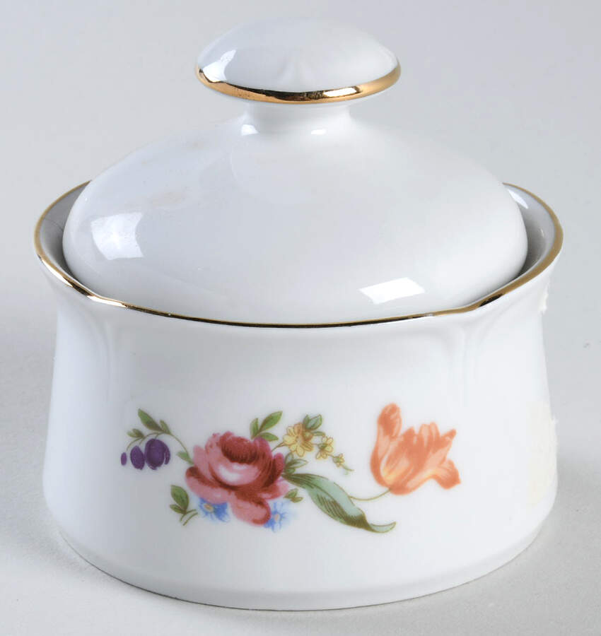 HEP39 Mini Sugar Bowl & Lid by Graf Von Henneberg-1